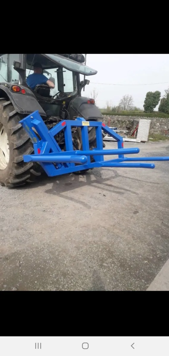 Double hydraulic bale handler - Image 2