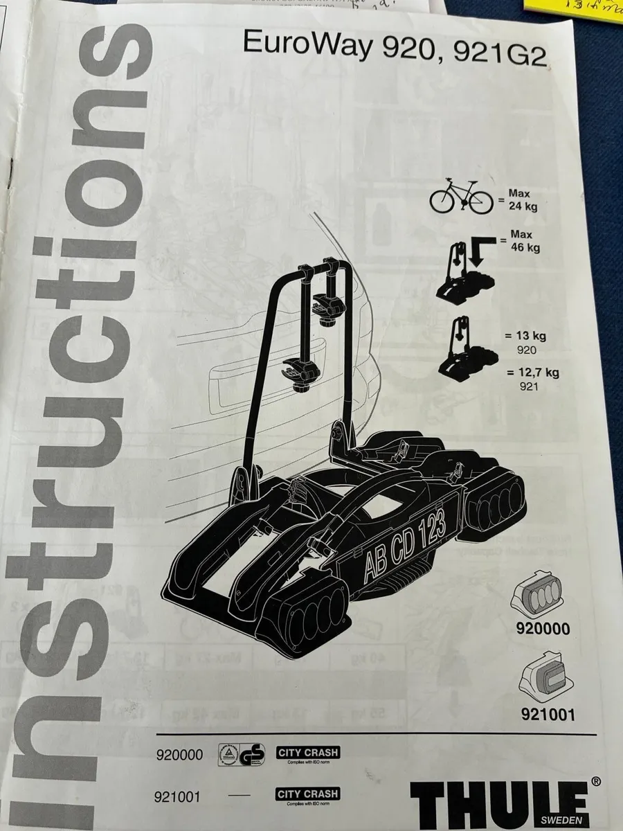 Bikes & Thule Tow-Bar Bike Carrier - Image 2