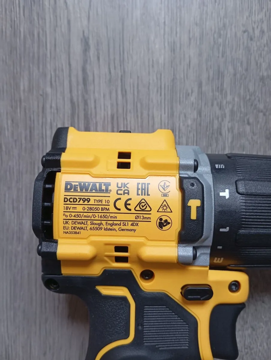 DeWalt Combi Drill (New) - Image 3