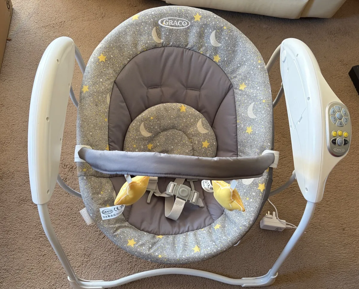 Graco glider lite baby swing / baby rocker - Image 3