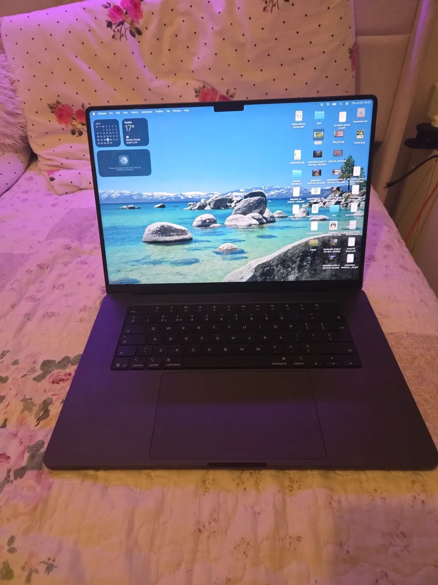 New MacBook Pro 16" (2026) — M5 Pro, 24GB, 1TB - Image 4