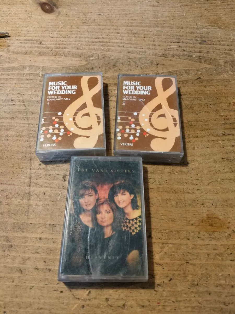 vintage cassette tapes from the Irish musical grou - Image 1