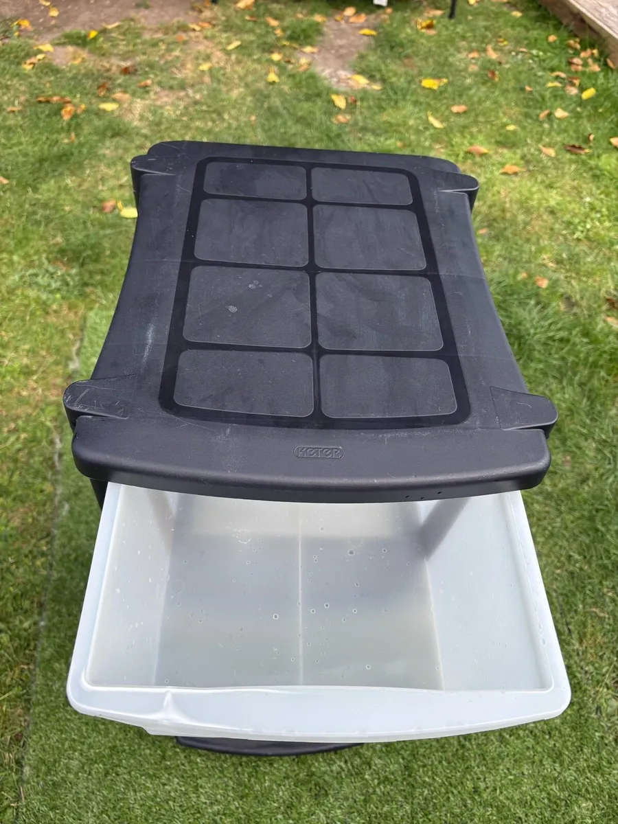 4 Drawer Plastic Storage Tower with Wheels - Image 1