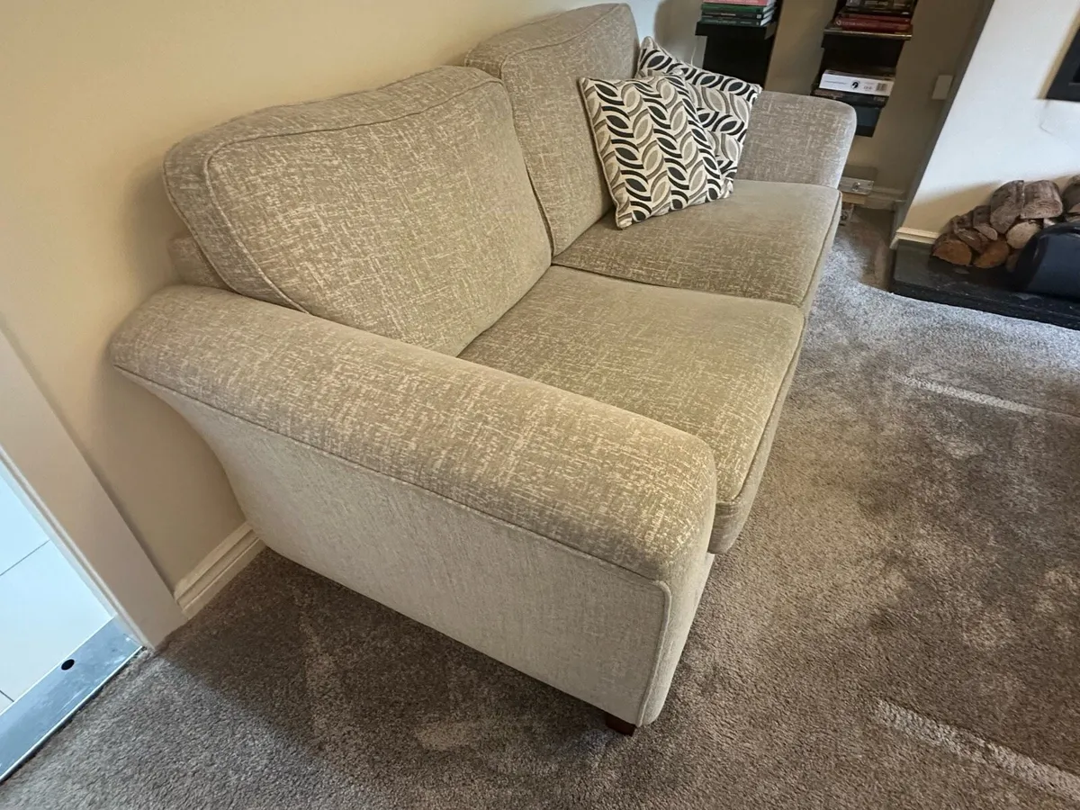 Couch - Image 3