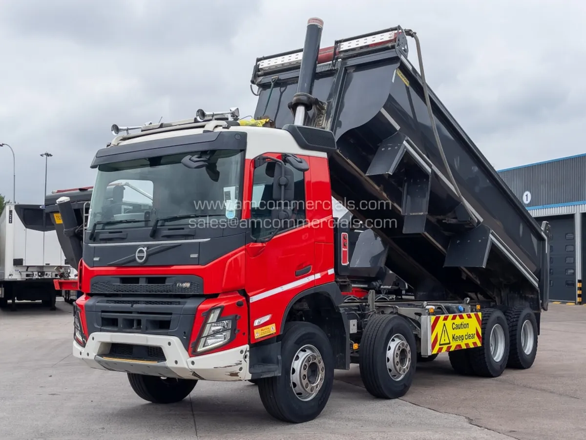 2022 VOLVO FMX 420 TIPPER - Image 2
