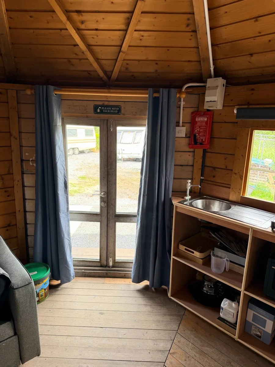 Camping cabins to rent - Image 4