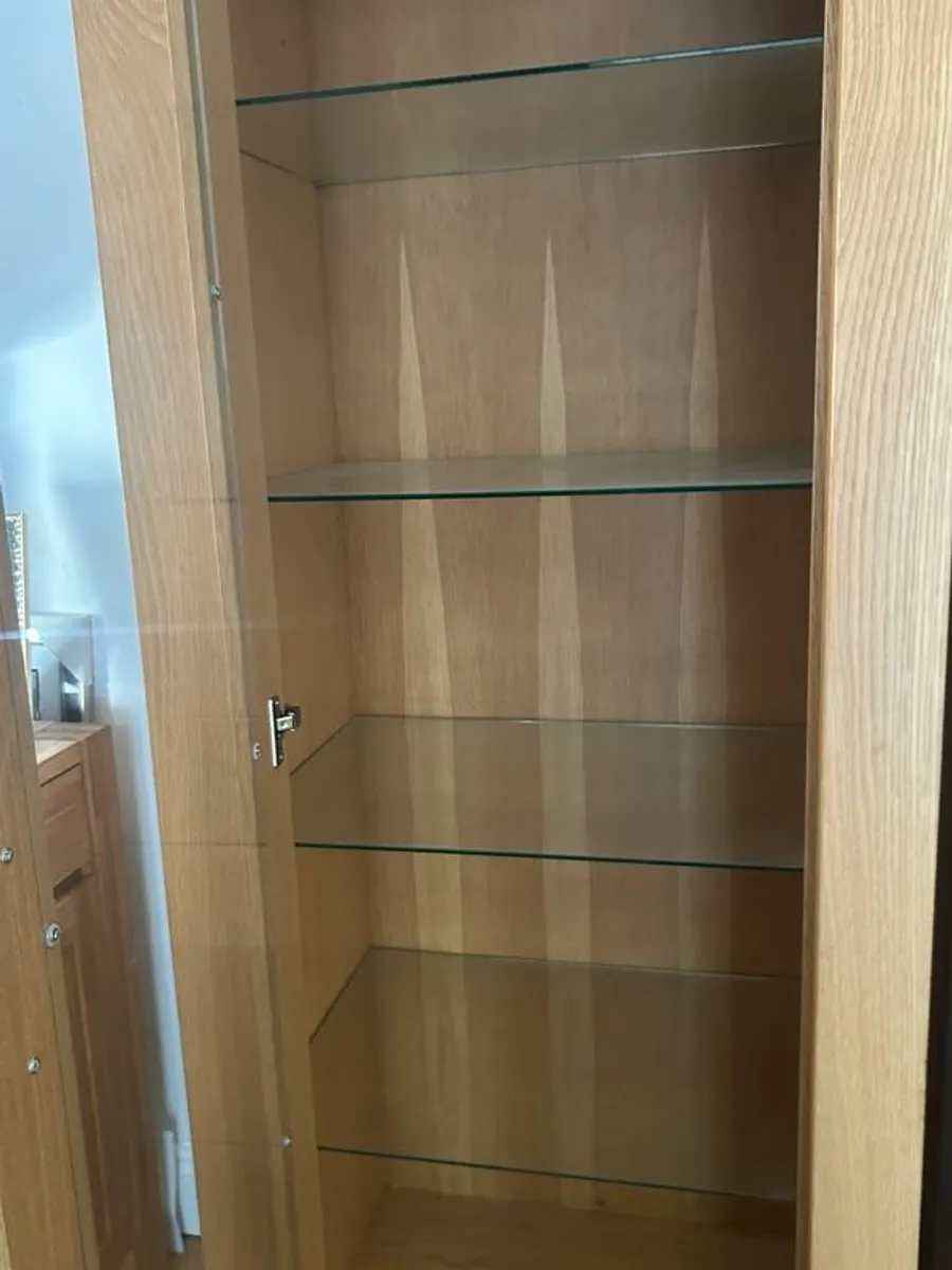 solid oak display cabinet/storage - Image 4