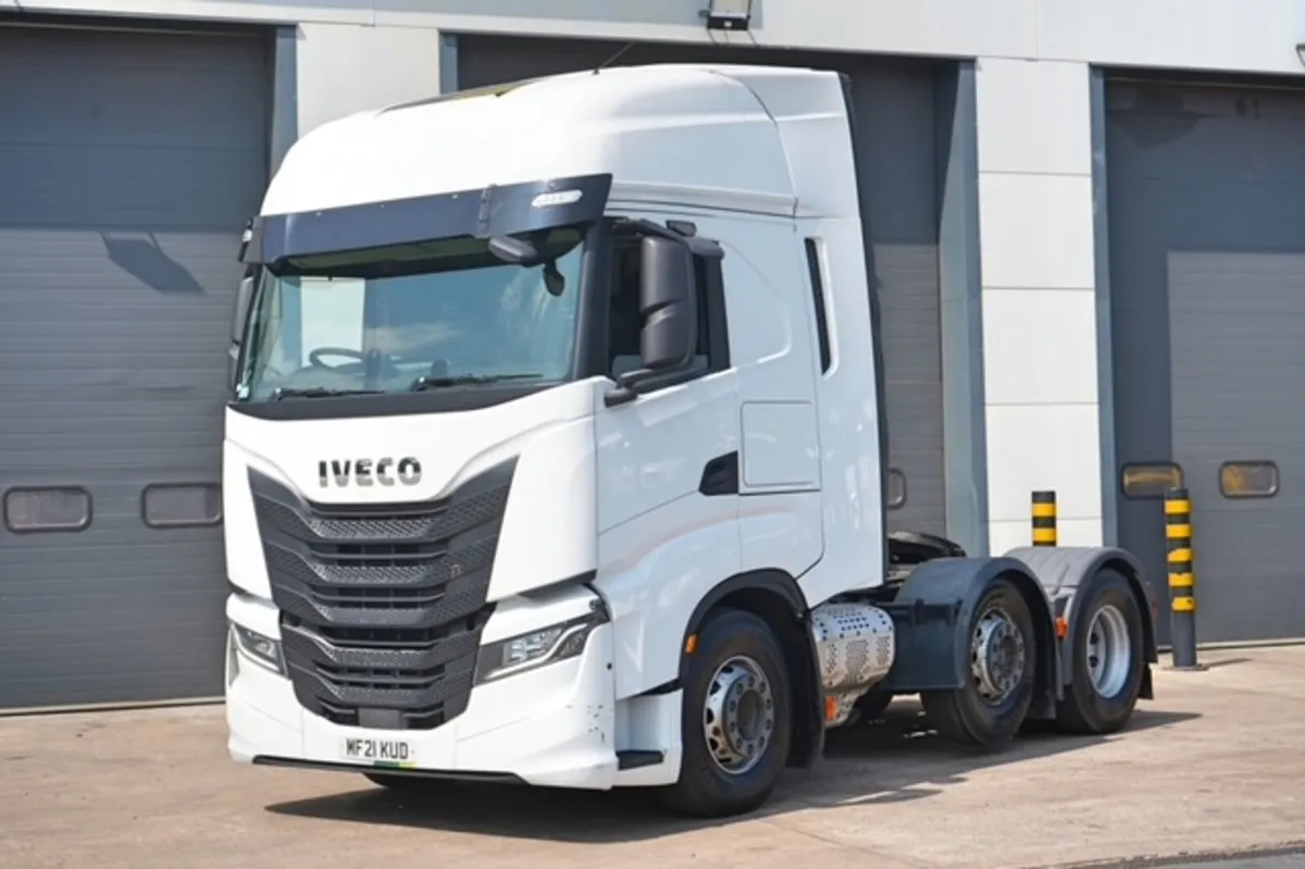 2021 IVECO S-WAY 460 6X2 TRACTOR UNIT - Image 3