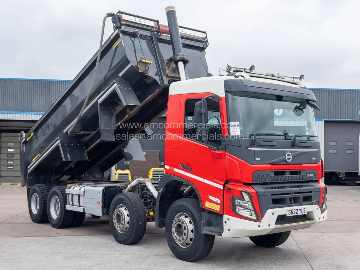 2022 VOLVO FMX 420 TIPPER - Image 1