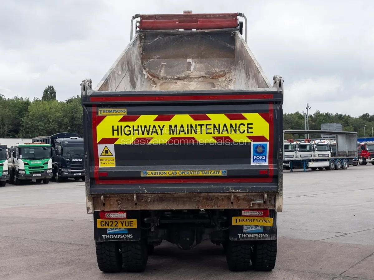 2022 VOLVO FMX 420 TIPPER - Image 4