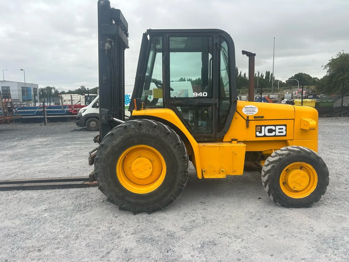 JCB Rough Terrain Forklift - Image 1