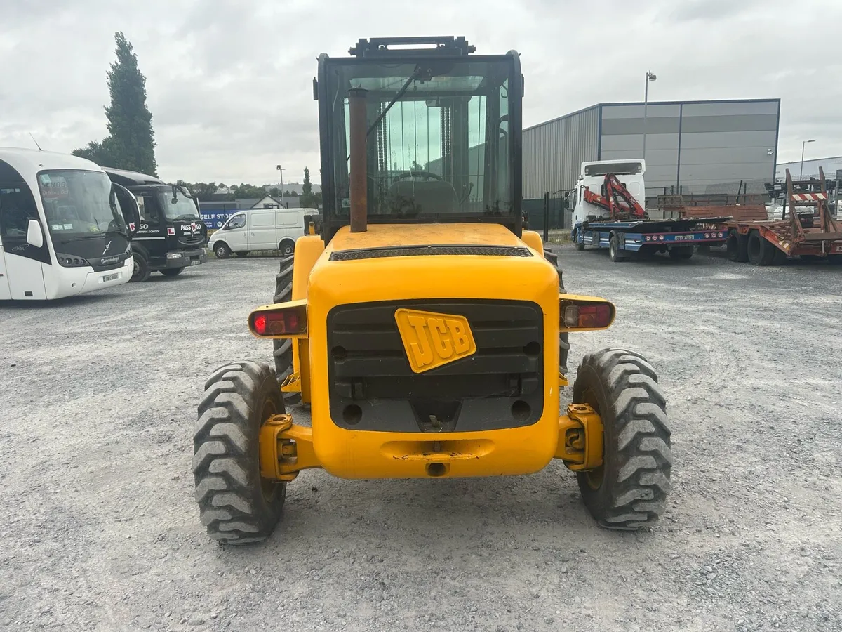 JCB Rough Terrain Forklift - Image 2
