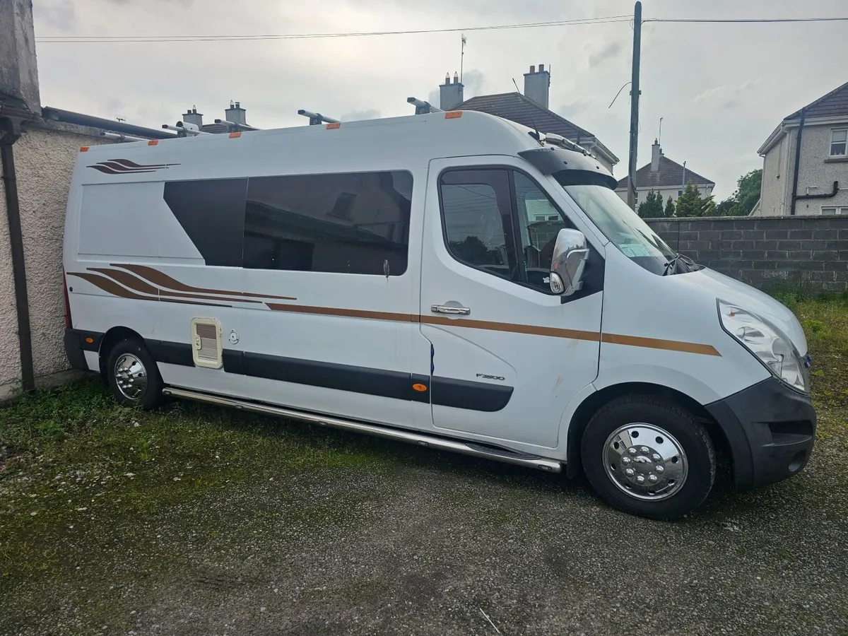 Campervan - Image 4
