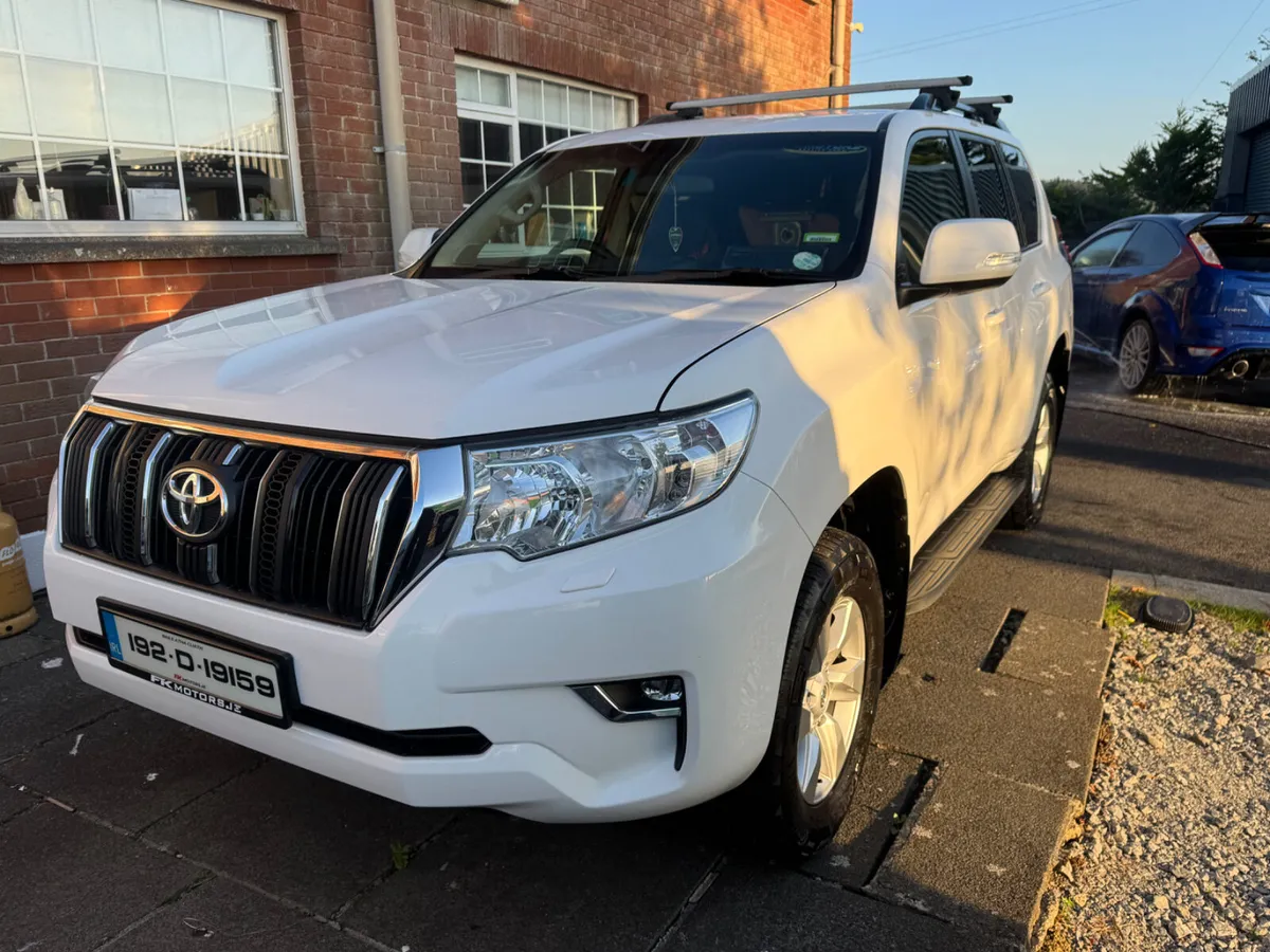 Toyota Land Cruiser 2019 new doe  including vat - Image 3