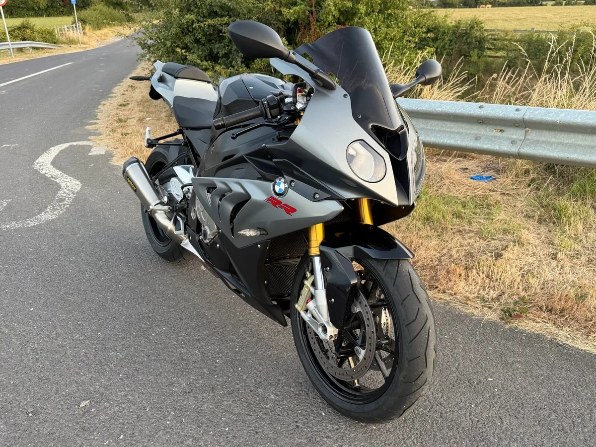 BMW S1000RR - Image 2
