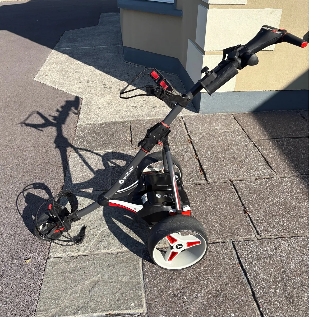 Motocaddy S1 Electric golf cart - Image 4