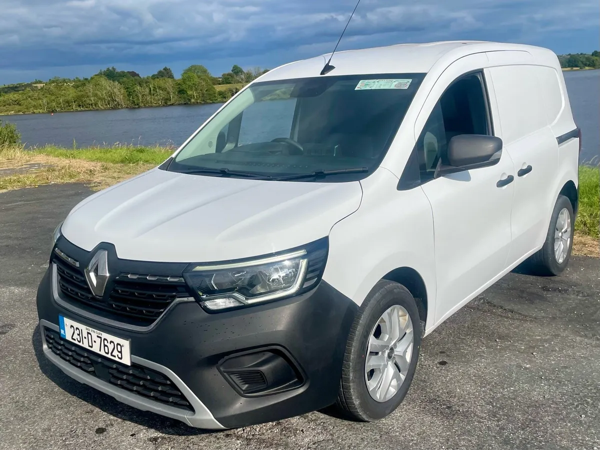 2023 Renault Kangoo 3 1.5dci  only 113kms - Image 2