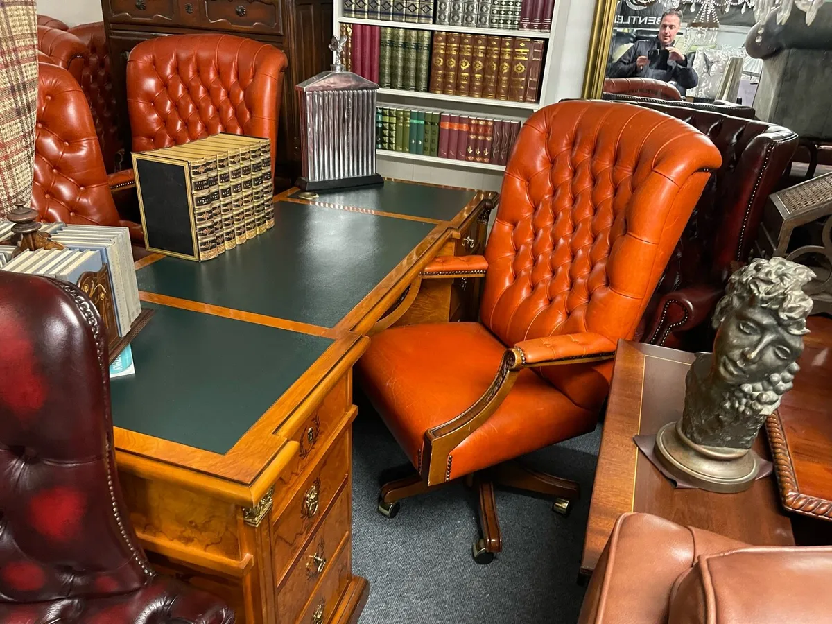 Original chesterfield chairs /sofas - Image 4