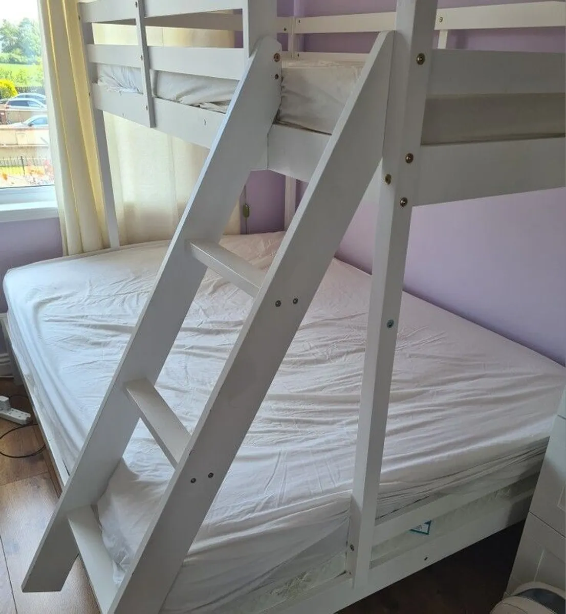 Triple bunk - Image 1