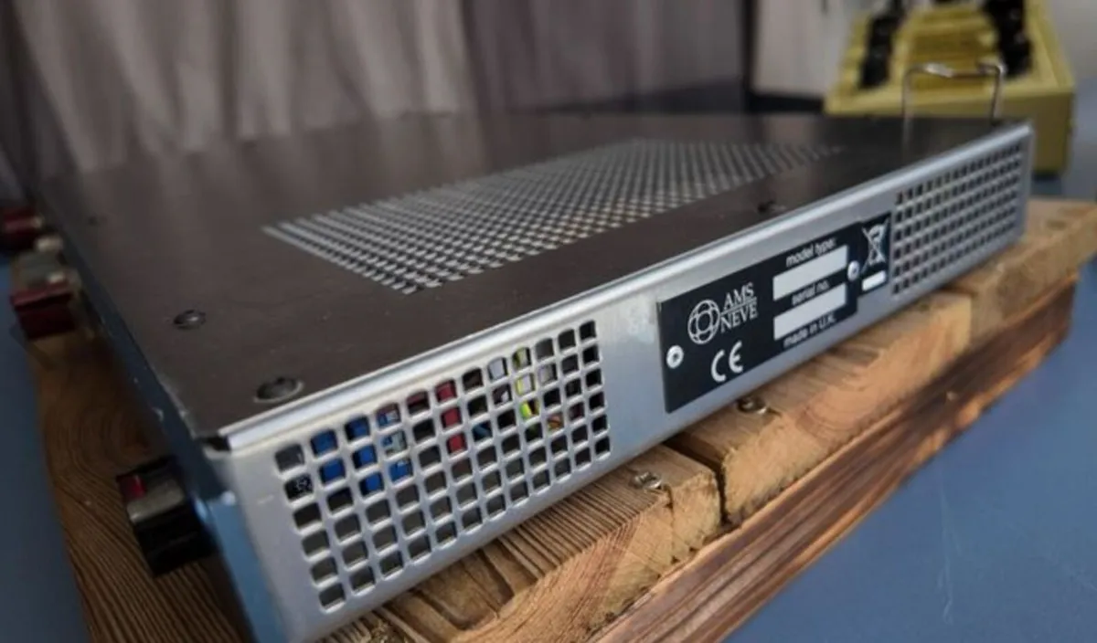 Neve 1073 DPA Mic Preamp - Image 4