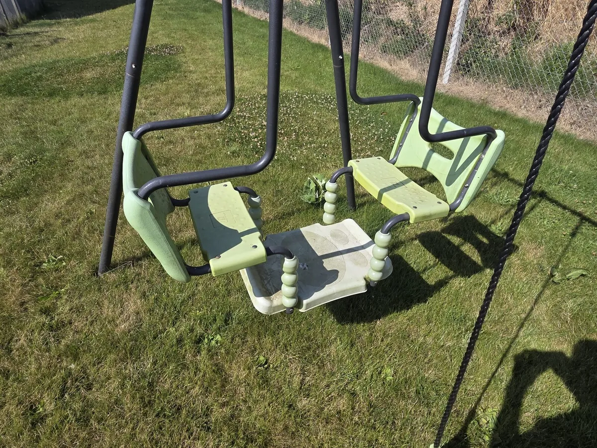 Swing set and slide - Image 4