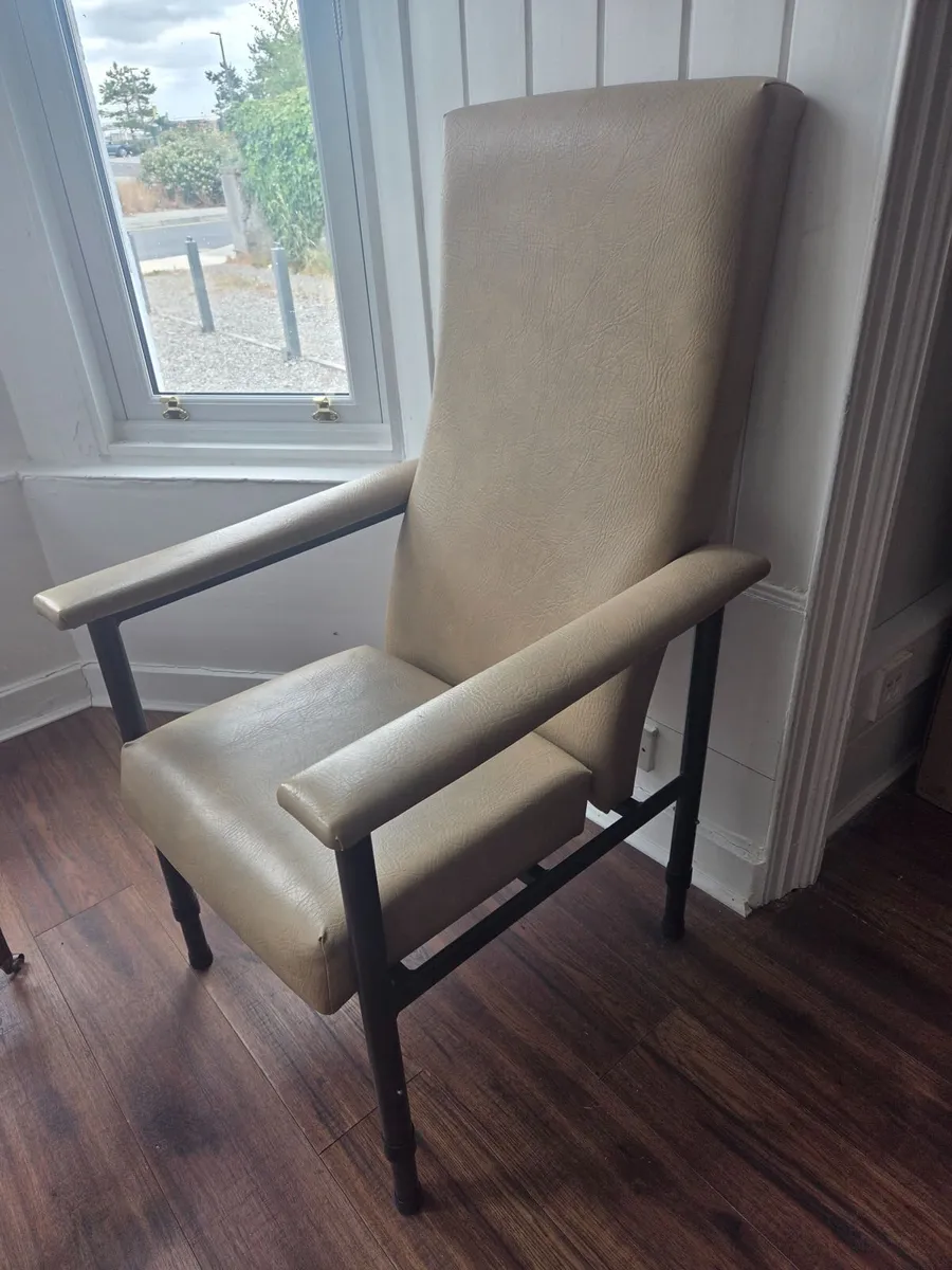 Orthopaedic Chair