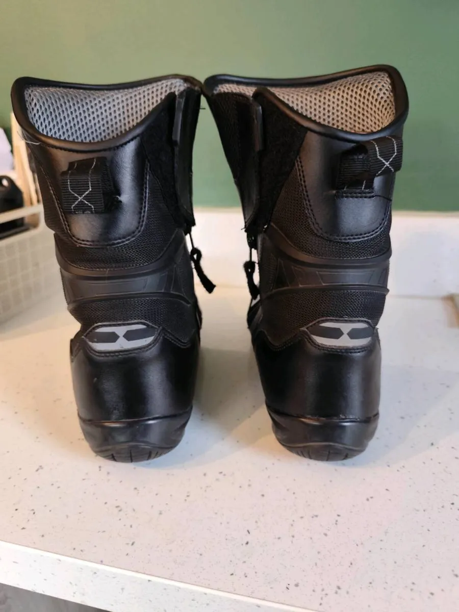 Motorcycle boots - Image 4