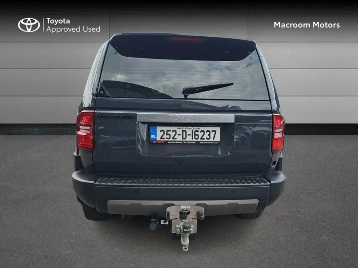 Toyota Land Cruiser Land Cruiser (N1) COMMERCIAL - Image 4
