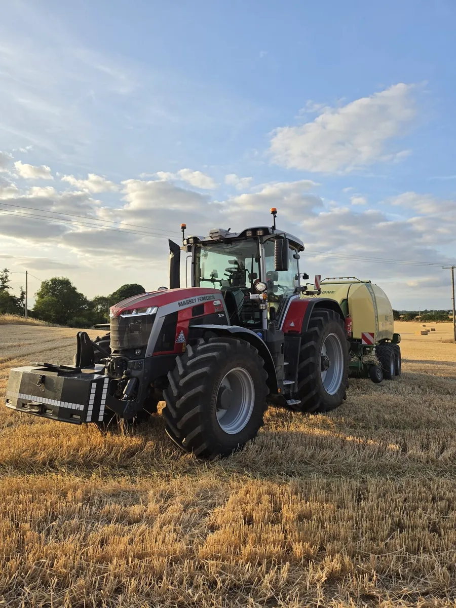 8x4x3 oaten straw chopped and unchopped