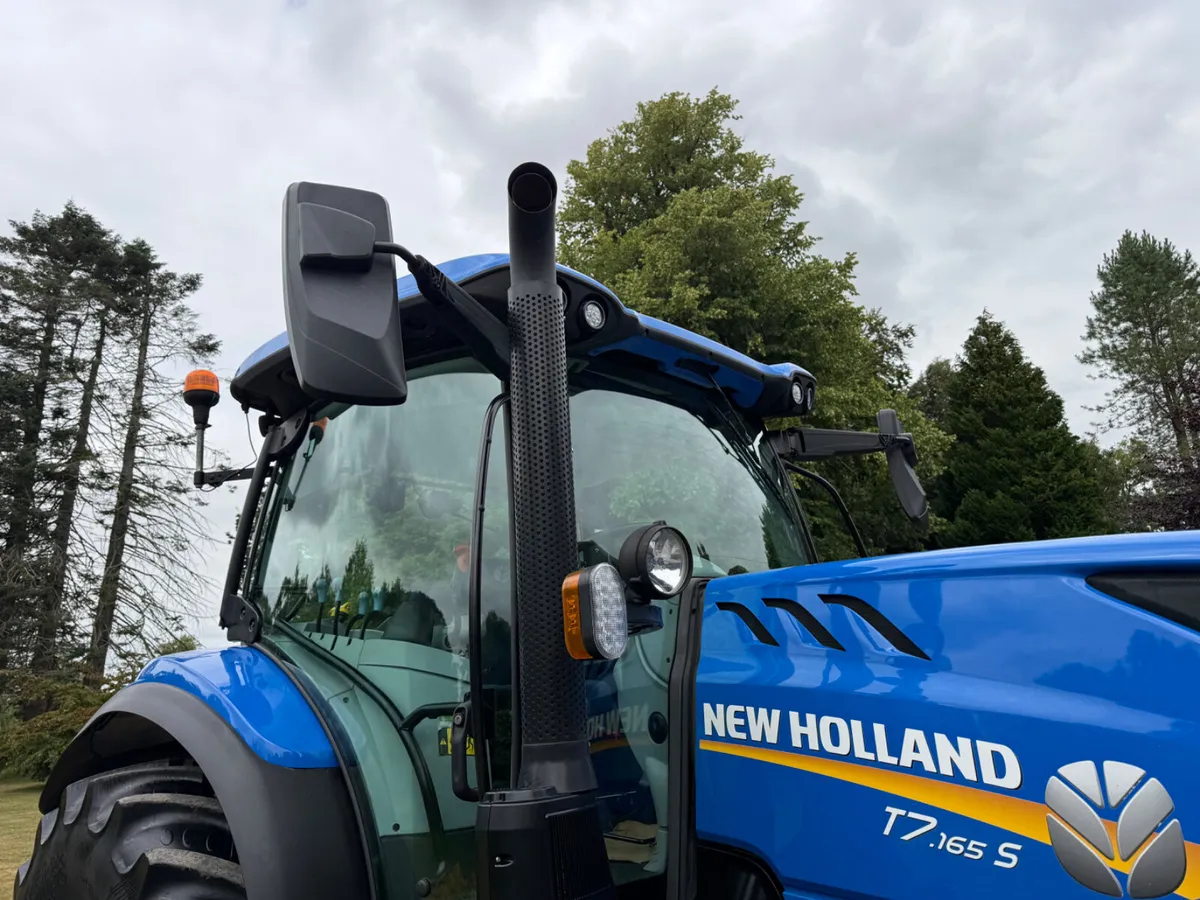 2022 New Holland T7.165s RC 1300 Hours!! €74950 - Image 4