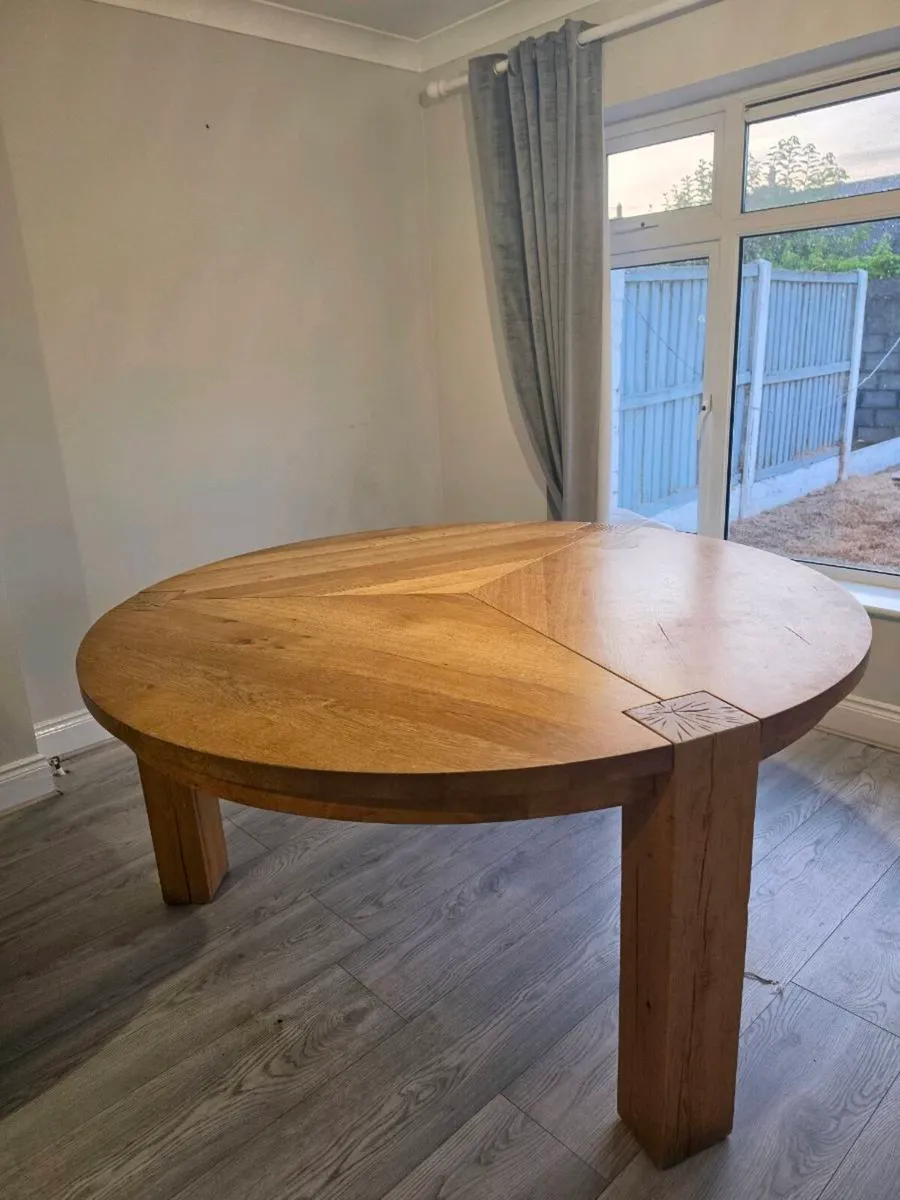 Large Round Solid Wood Dining Table – 160 cm