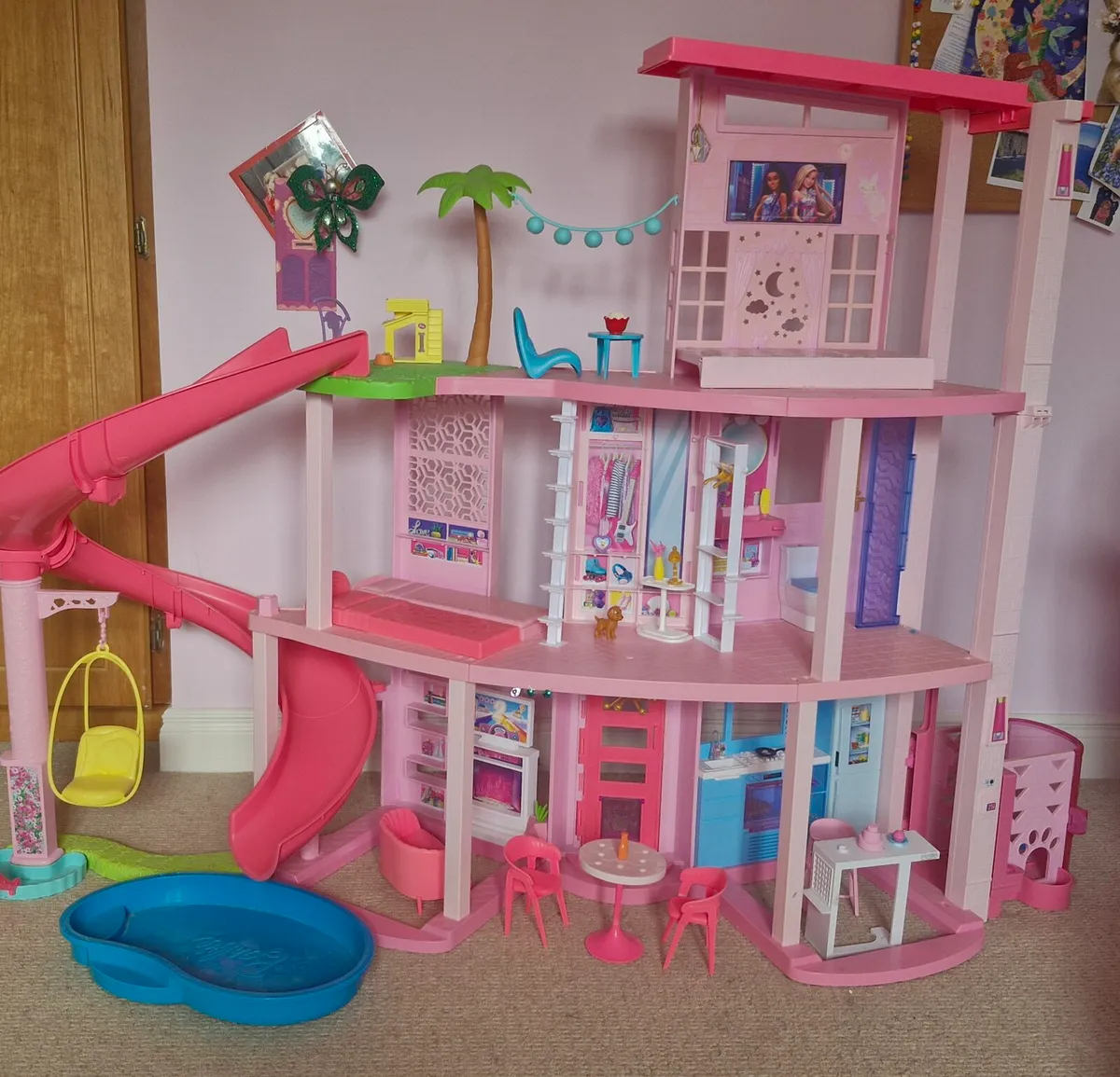 Barbie dream house 3 floor perfect condition