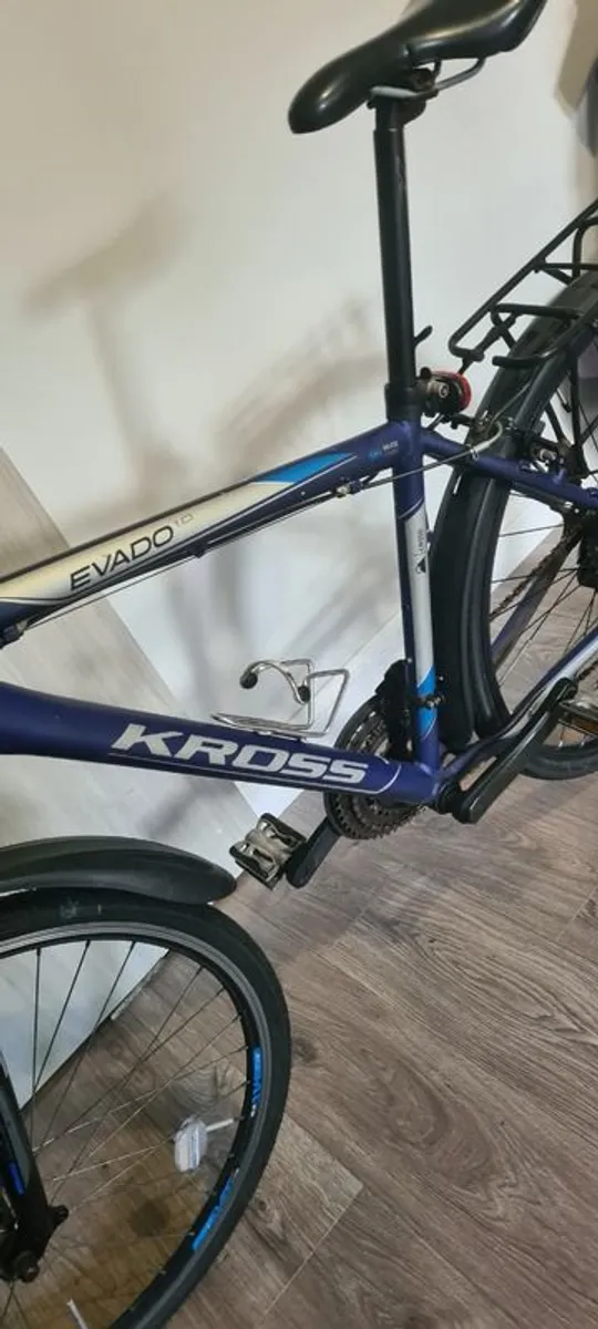 Great Condition Bike For Sell Cross Hybrid - Image 3