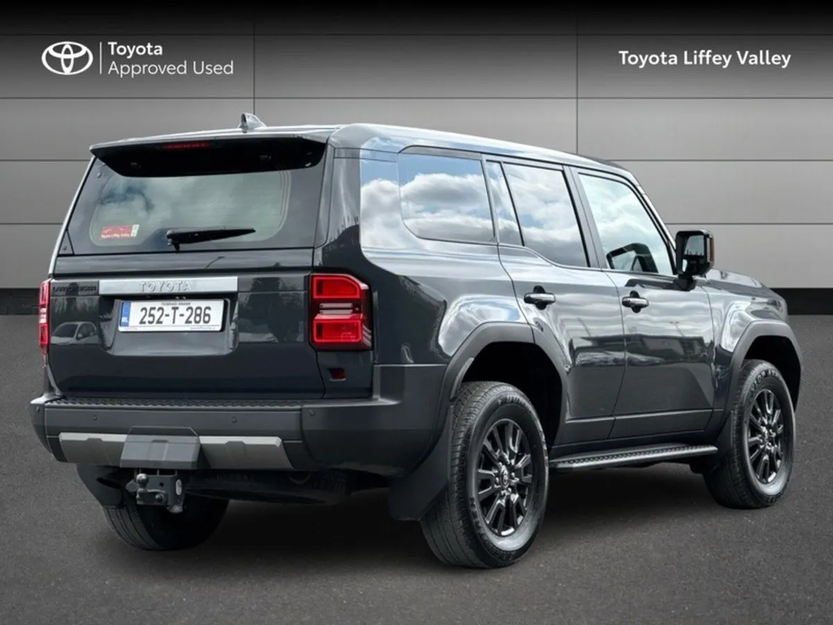 Toyota Land Cruiser Land Cruiser (N1) - Image 2