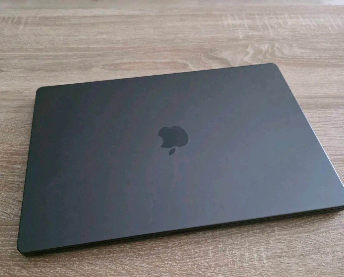Macbook Pro 16-inch M4 Pro 48gb Ram / 500gb Ssd - Image 1