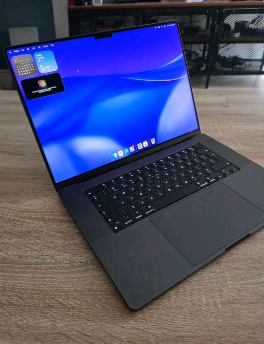 Macbook Pro 16-inch M4 Pro 48gb Ram / 500gb Ssd - Image 3