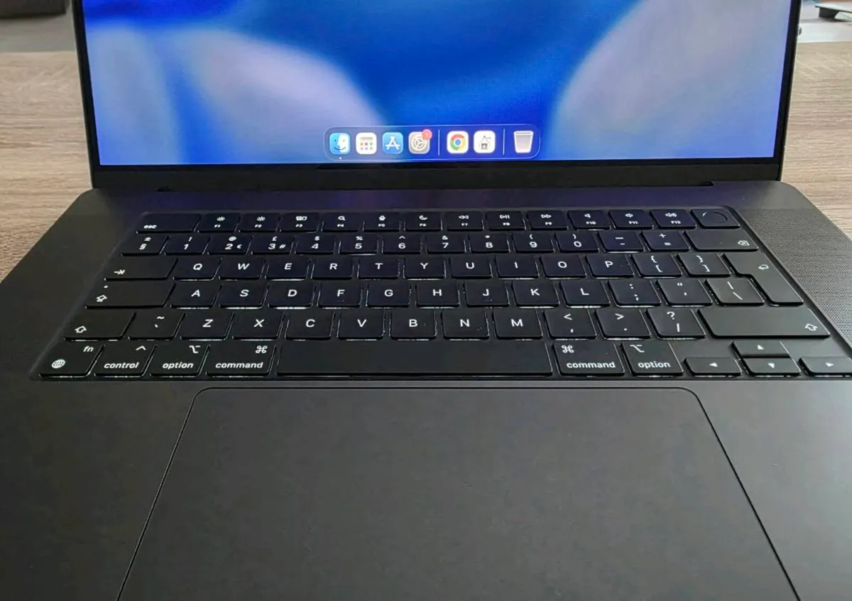 Macbook Pro 16-inch M4 Pro 48gb Ram / 500gb Ssd - Image 4
