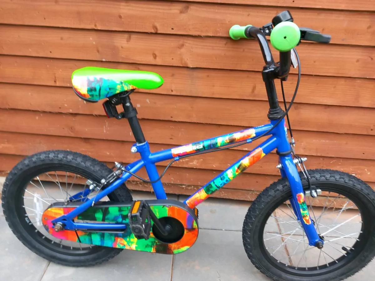 Kids bike size 16 inch wheels - Image 1