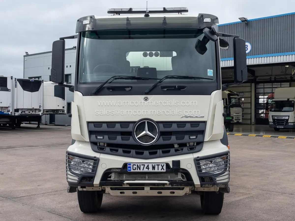 2024 MERCEDES-BENZ ACTROS 3243 CONCRETE MIXER - Image 2