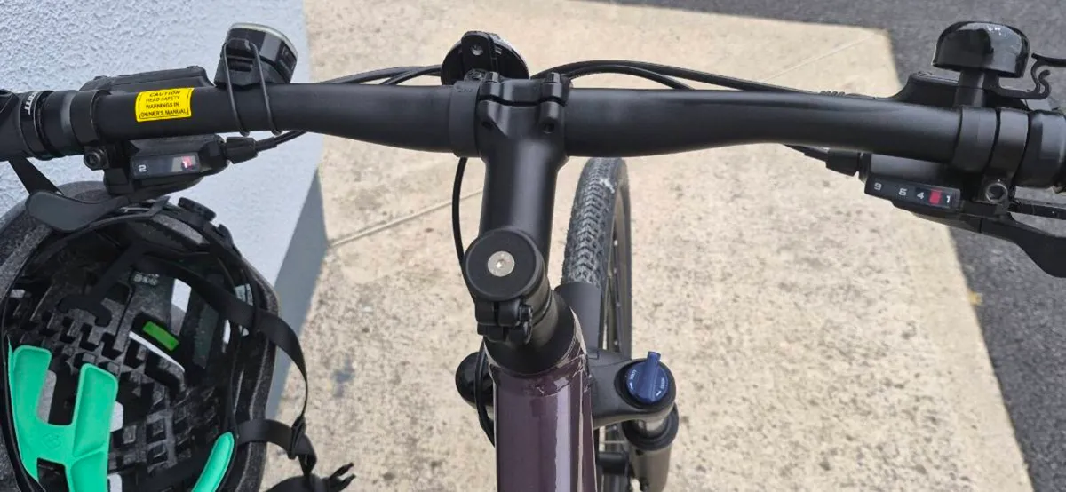 Giant Roam Bike - Image 3