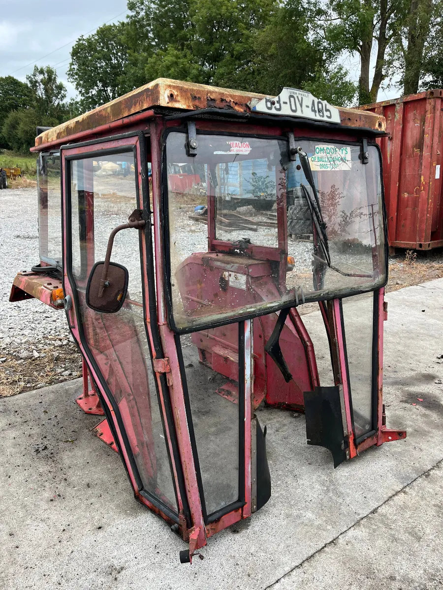 Massey Ferguson 290 Cab - Image 2