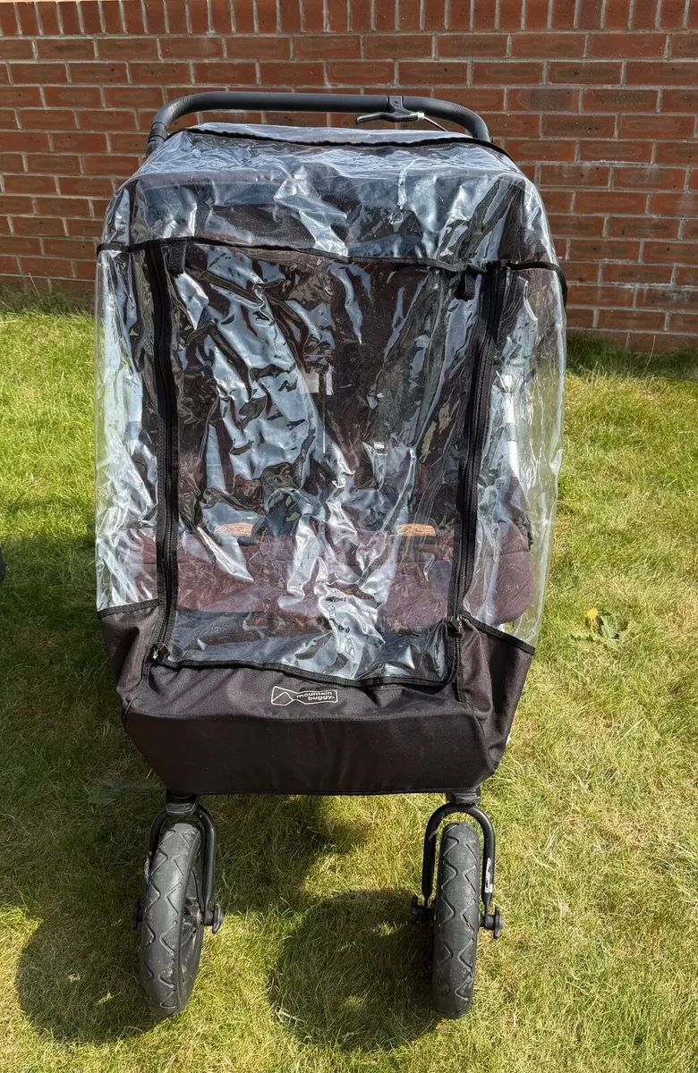 Mountain Buggy Duet Buggy - Image 3