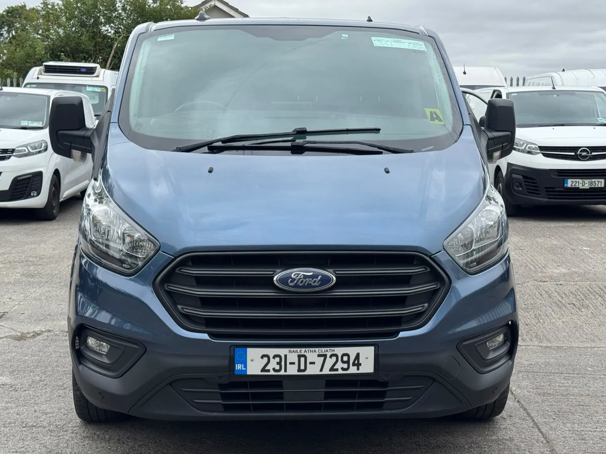 FORD TRANSIT CUSTOM LWB TREND “NEW WET BELT” 2023 - Image 2