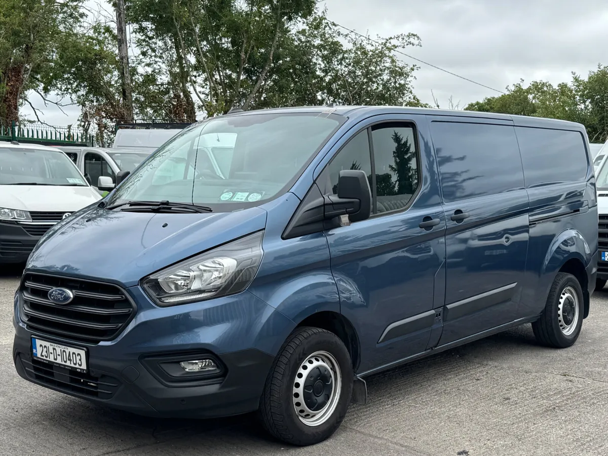 FORD TRANSIT CUSTOM LWB TREND “NEW WET BELT” 2023 - Image 3