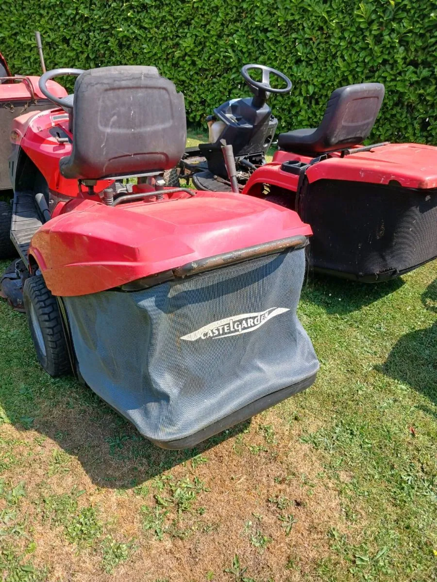 Breaking 4 parts Ride on mowers - Image 3