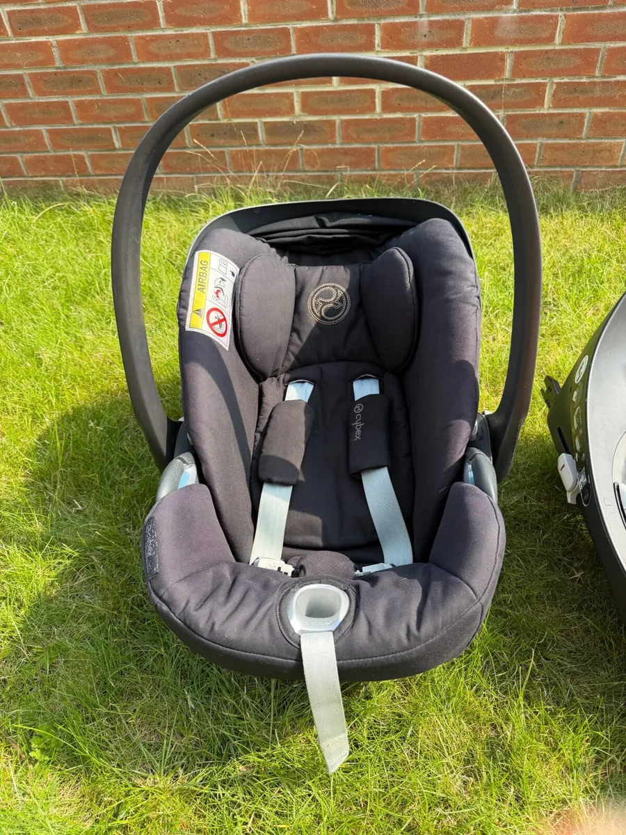 Cybex Cloud Z Car seat - Image 2