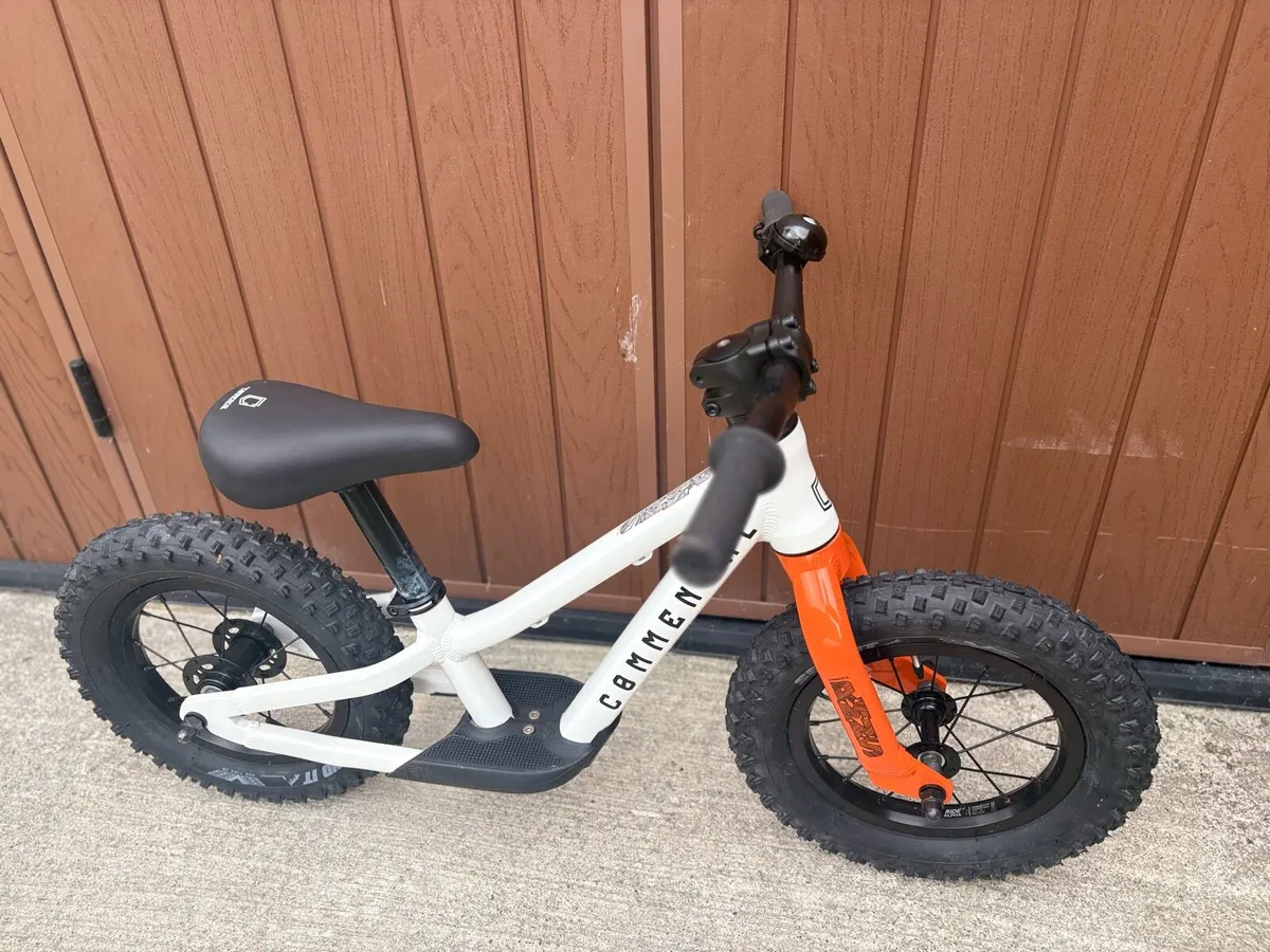 Commencal Ramones Push bike - like NEW - Image 3