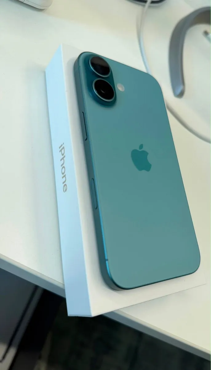 iPhone 16 blue 128gb - Image 1