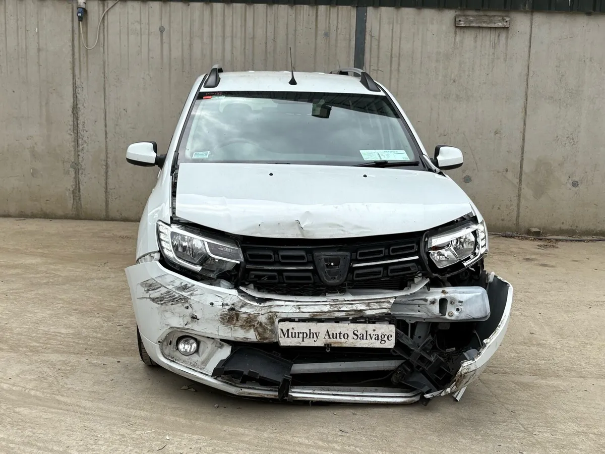 2018 Dacia Logan parts - Image 1