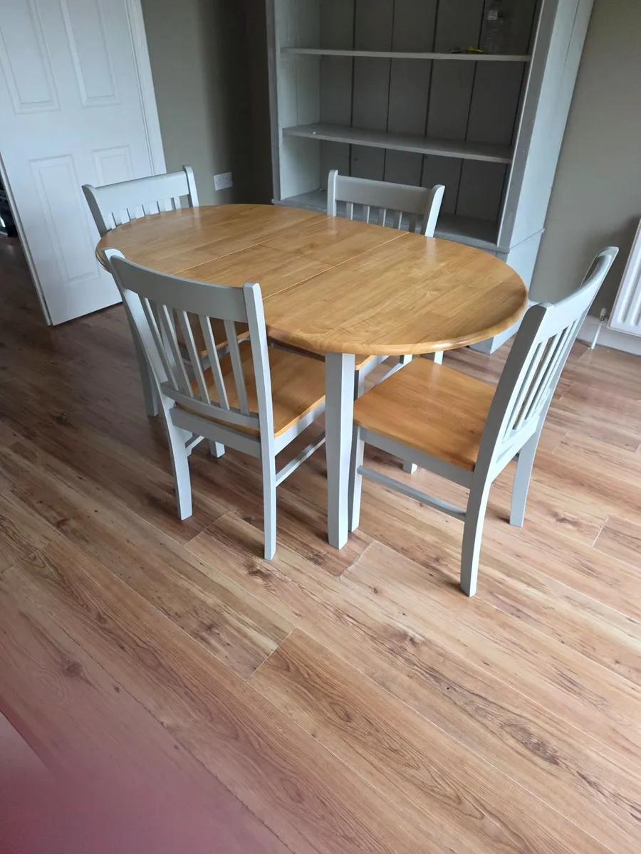 Adjustable Dining Table & 4 dining chairs - Image 1